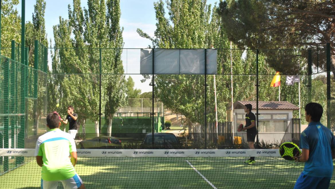 IV Torneo Benéfico de Pádel y Cena Anual de Familias para la Acogida.
