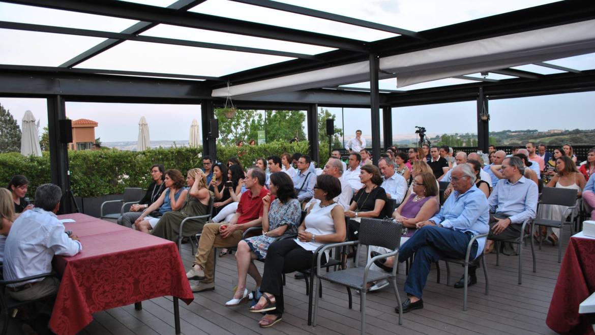 Video resumen de la Cena Benéfica Anual de Familias para la Acogida 2017